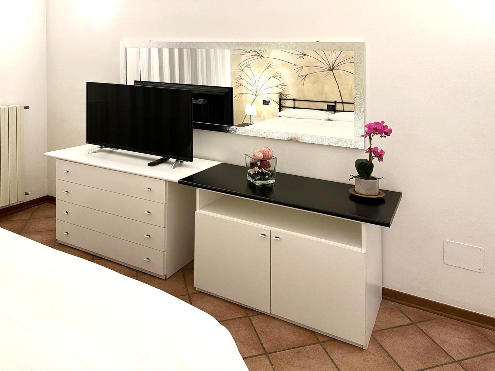 Int 12 - Appartamento Dei Gerani By Residence San Luca Bologna Eksteriør billede