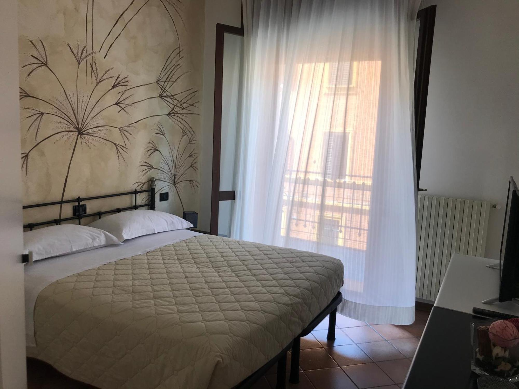 Int 12 - Appartamento Dei Gerani By Residence San Luca Bologna Eksteriør billede
